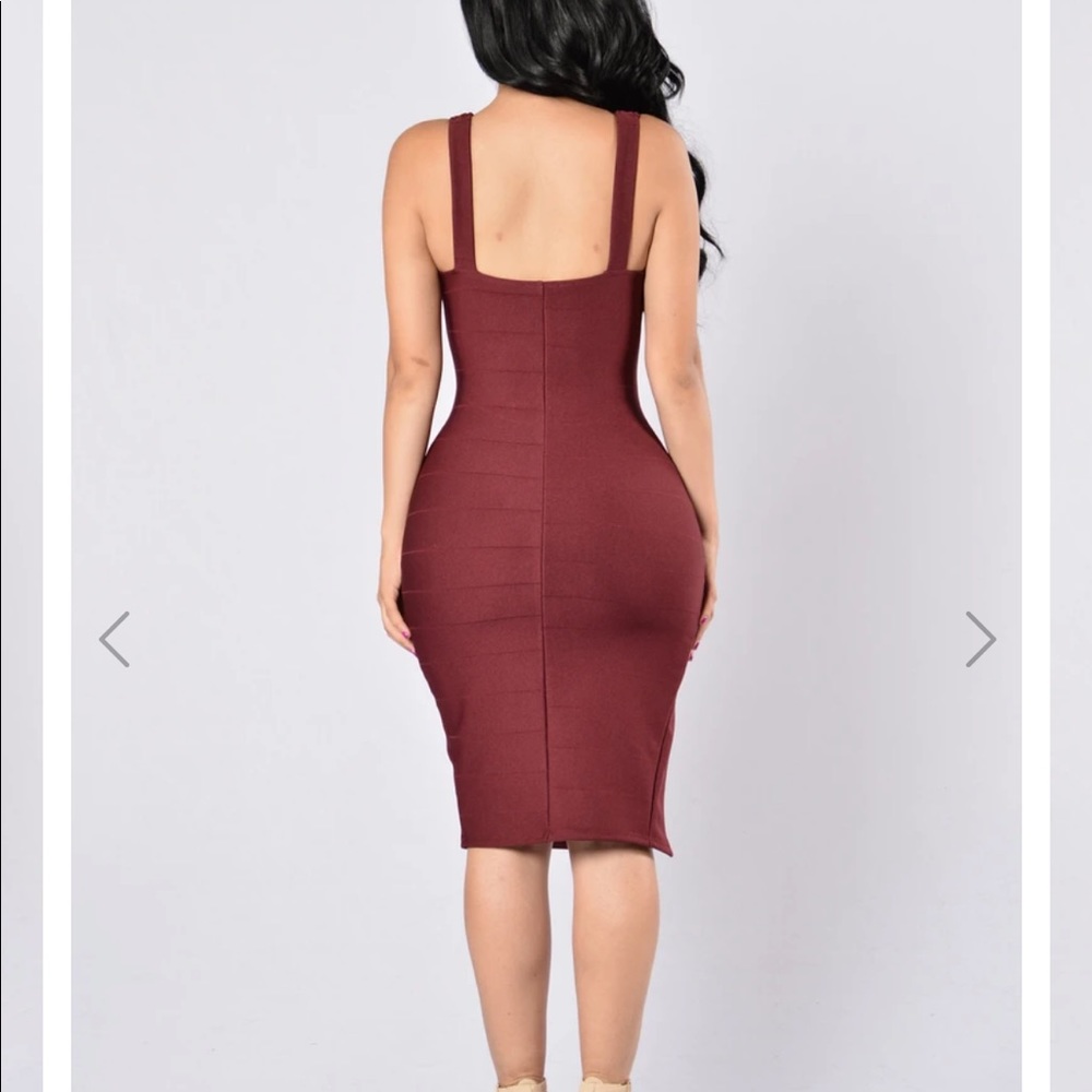 Dress burgundy